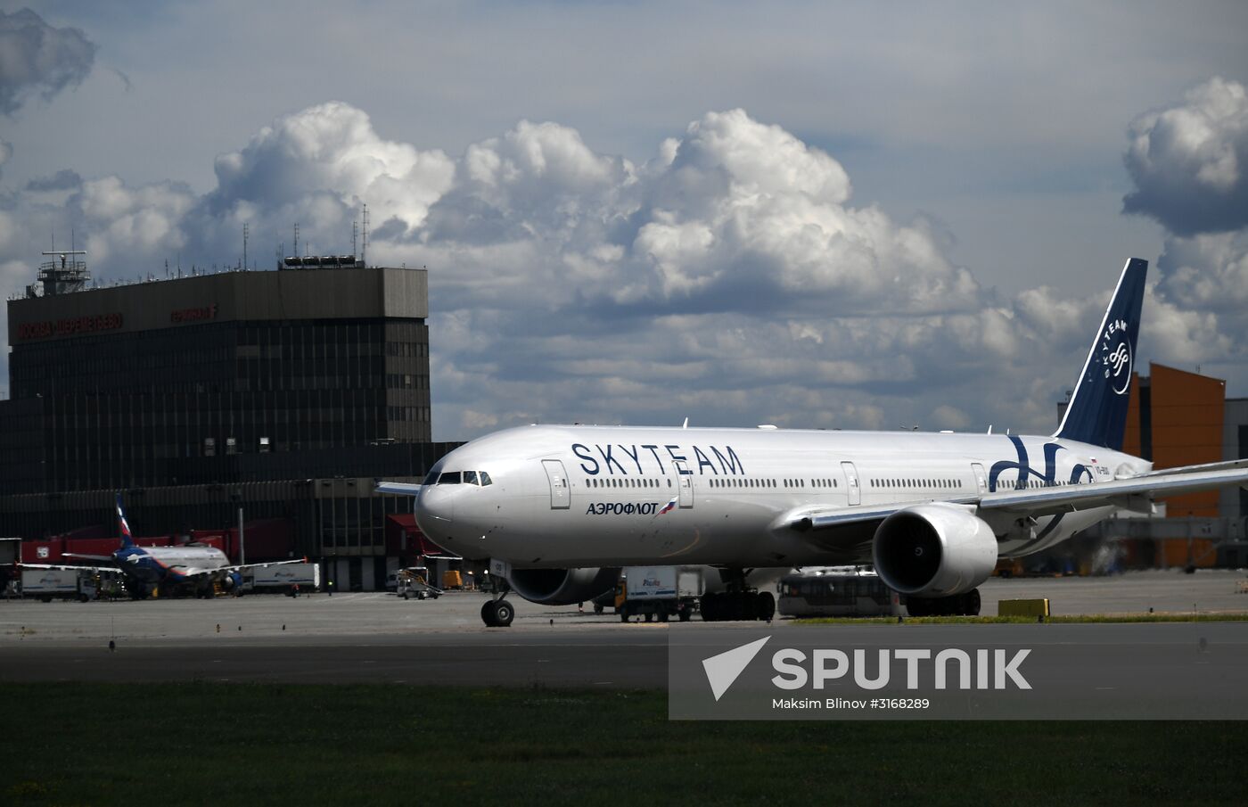 Aircraft at Sheremetyevo Airport