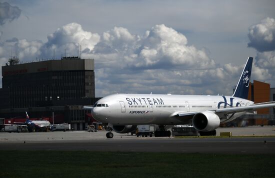 Aircraft at Sheremetyevo Airport