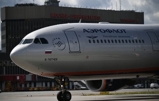 Aircraft at Sheremetyevo Airport