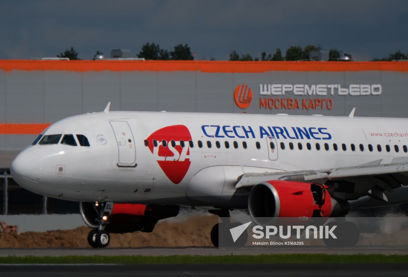 Aircraft at Sheremetyevo Airport