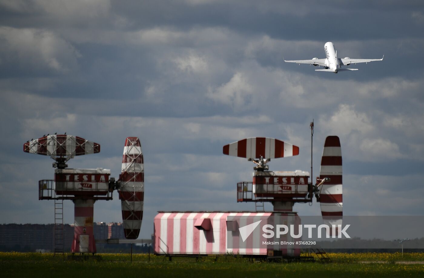 Aircraft at Sheremetyevo Airport