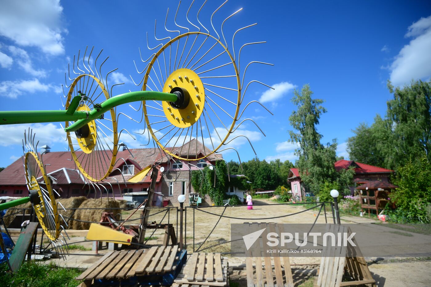 Eco-farm Nikolsky Dvorik in Moscow Region