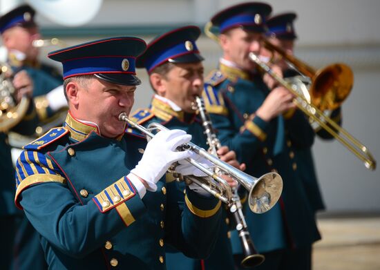 Guard mounting of cavalry regiment as part of preparations for Spasskaya Tower festival