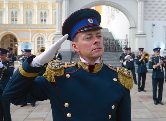Guard mounting of cavalry regiment as part of preparations for Spasskaya Tower festival