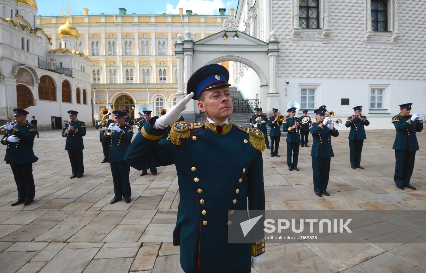 Guard mounting of cavalry regiment as part of preparations for Spasskaya Tower festival