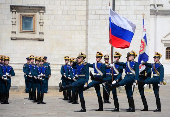Guard mounting of cavalry regiment as part of preparations for Spasskaya Tower festival