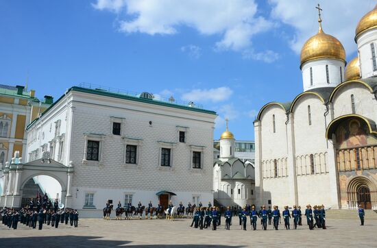 Guard mounting of cavalry regiment as part of preparations for Spasskaya Tower festival