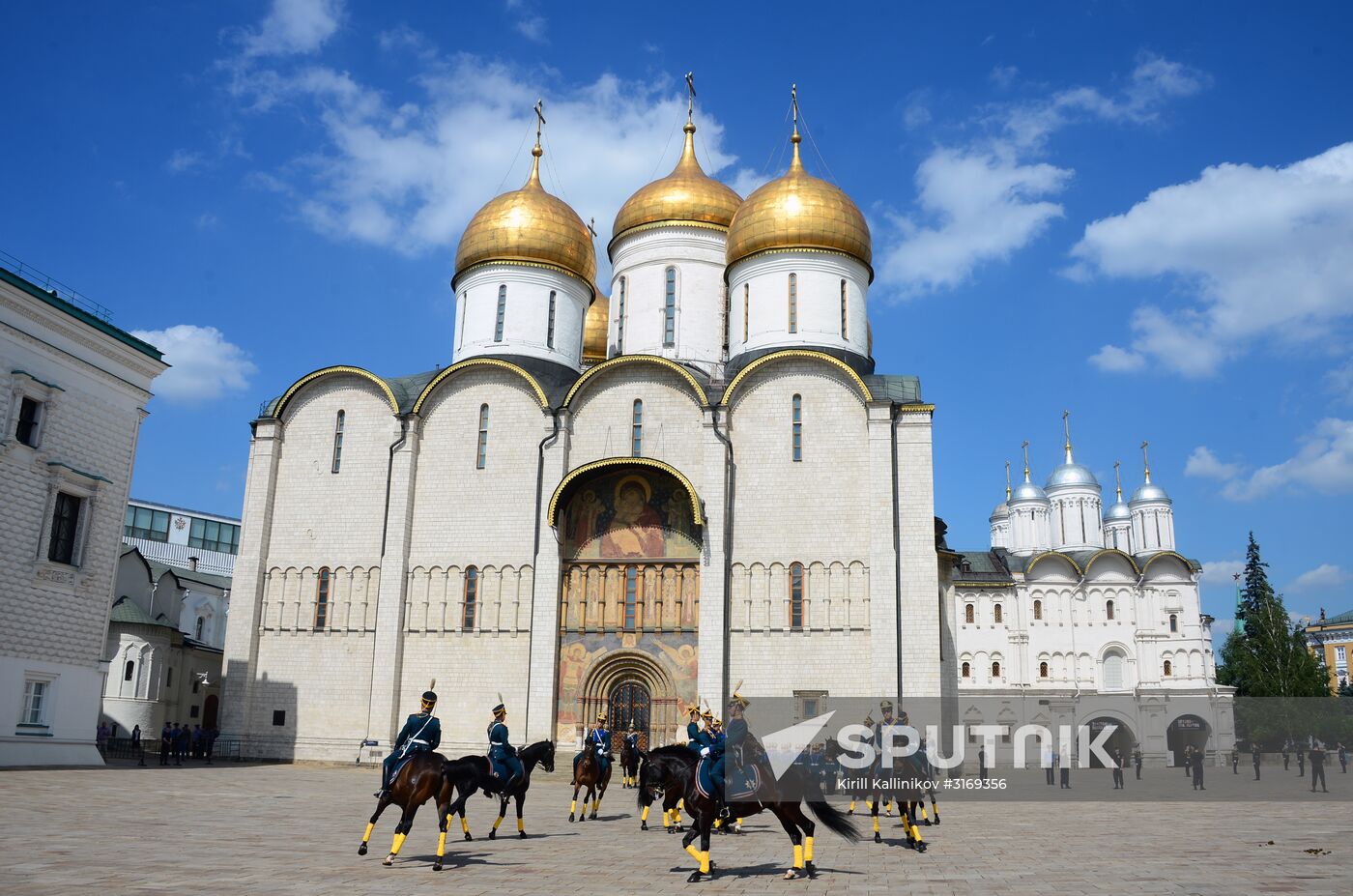 Guard mounting of cavalry regiment as part of preparations for Spasskaya Tower festival