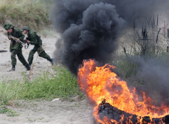 Tactical drill of Baltic Fleet's marines