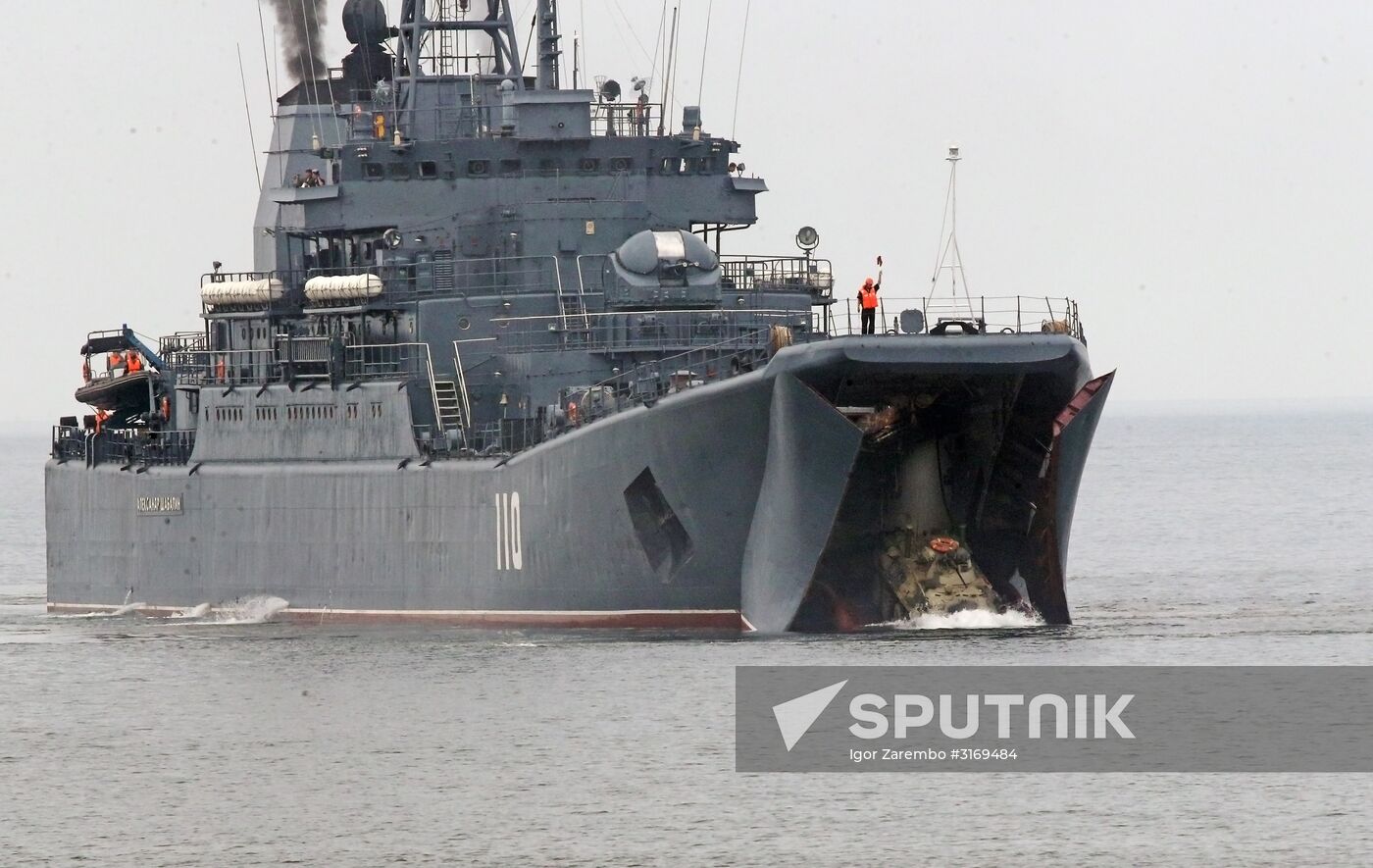 Tactical drill of Baltic Fleet's marines