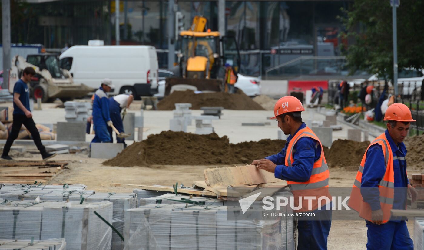 Improvement works on Moscow streets