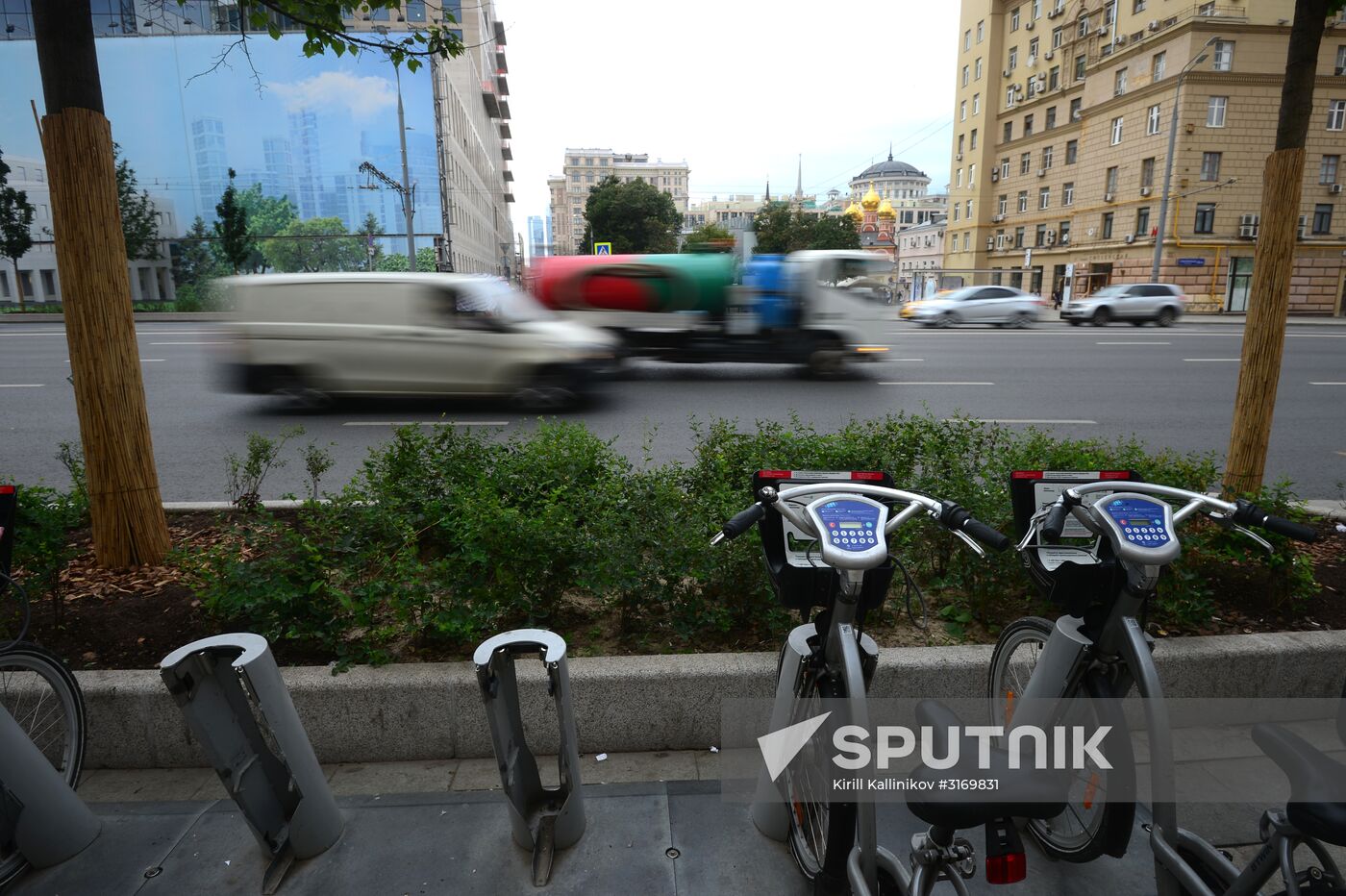 Improvement works on Moscow streets