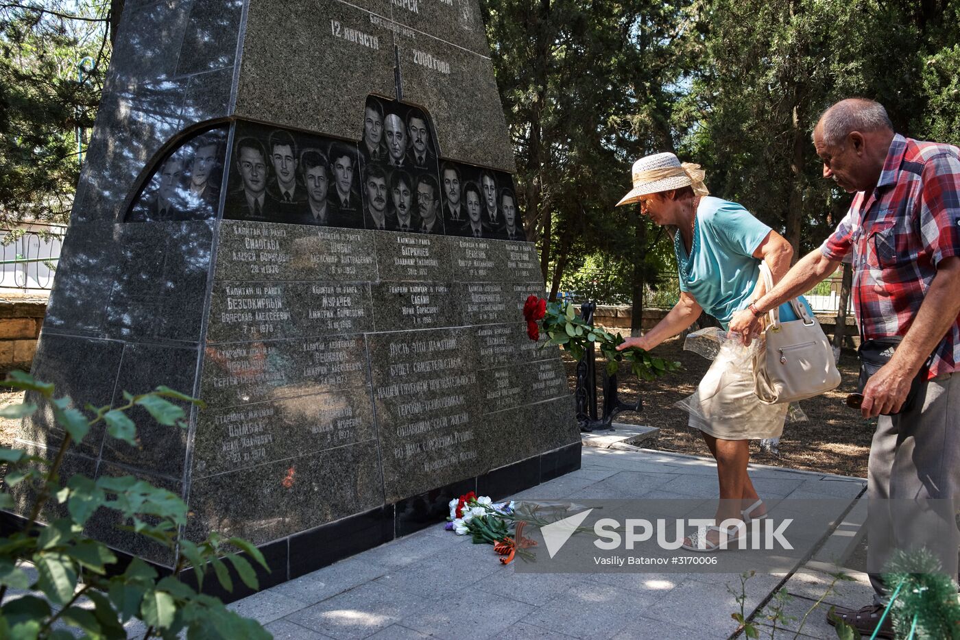 Commemorative events marking 17th anniversary of Kursk nuclear submarine disaster