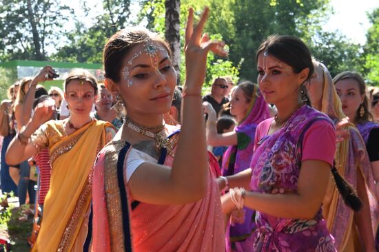 India's Independence Day celebrated in Sokolniki Park