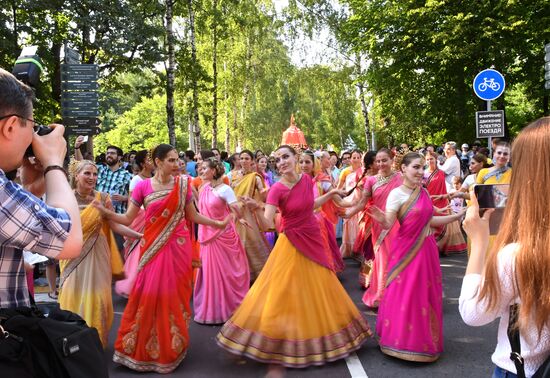 India's Independence Day celebrated in Sokolniki Park