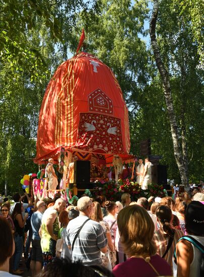 India's Independence Day celebrated in Sokolniki Park
