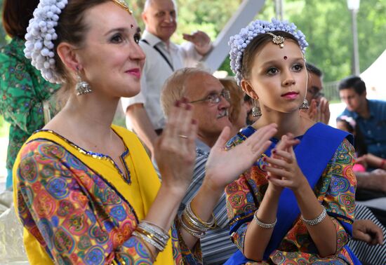 India's Independence Day celebrated in Sokolniki Park