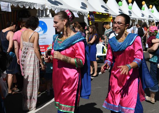 India's Independence Day celebrated in Sokolniki Park
