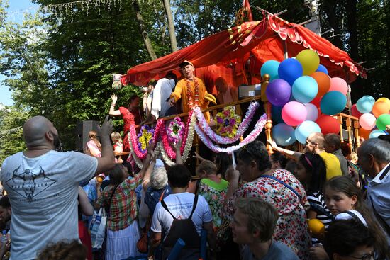 India's Independence Day celebrated in Sokolniki Park