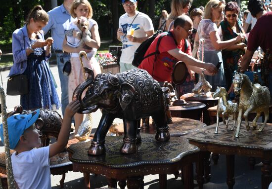 India's Independence Day celebrated in Sokolniki Park