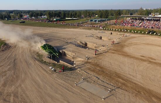 2017 Tank biathlon final