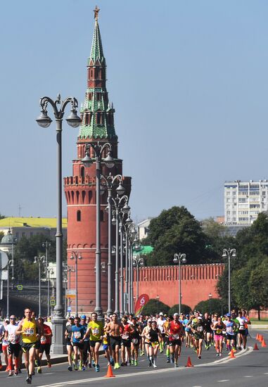 Luzhniki half-marathon in Moscow