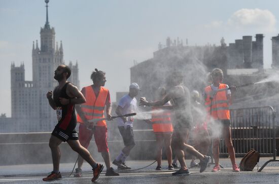 Luzhniki half-marathon in Moscow