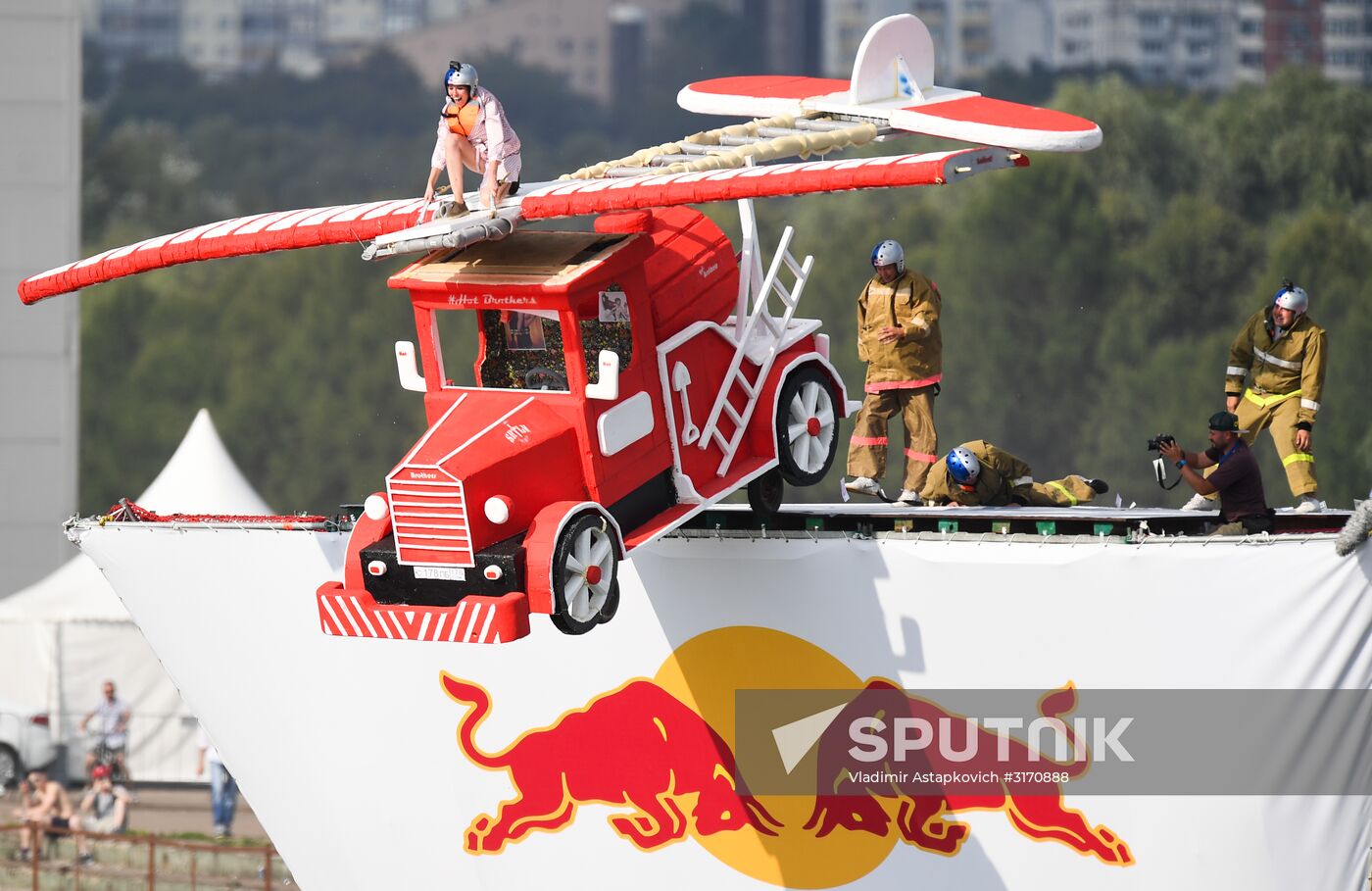 Red Bull Flugtag 2017 festival in Moscow