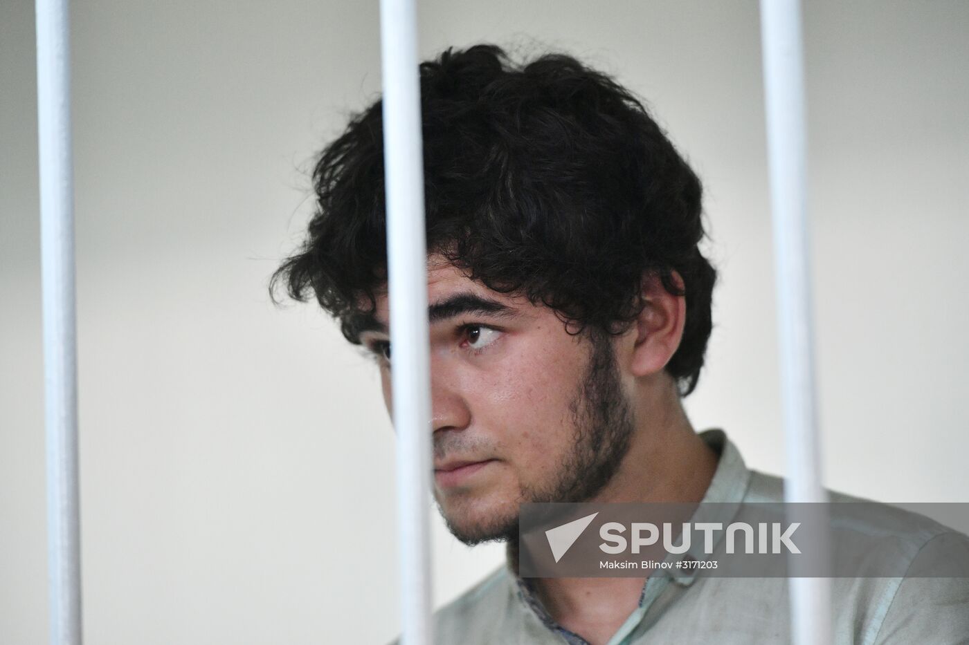 Hearings on motion to arrest four suspects of blast preparation in Moscow