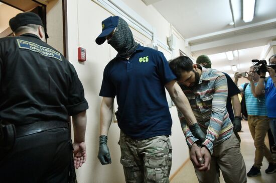 Hearings on motion to arrest suspects of blast preparation in Moscow