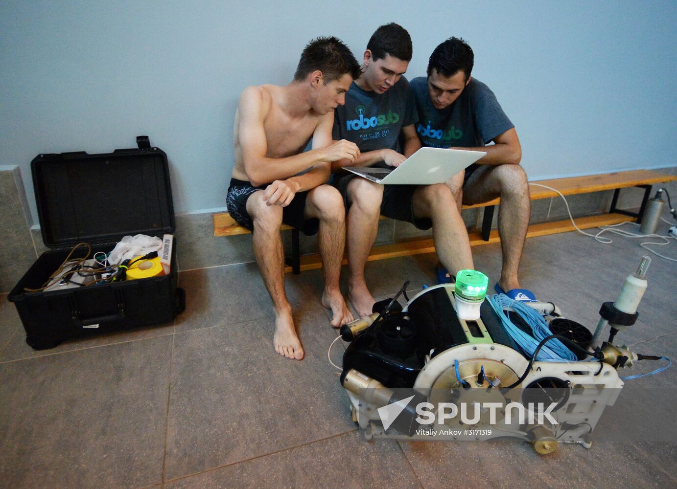 Far Eastern Federal University presents underwater robot