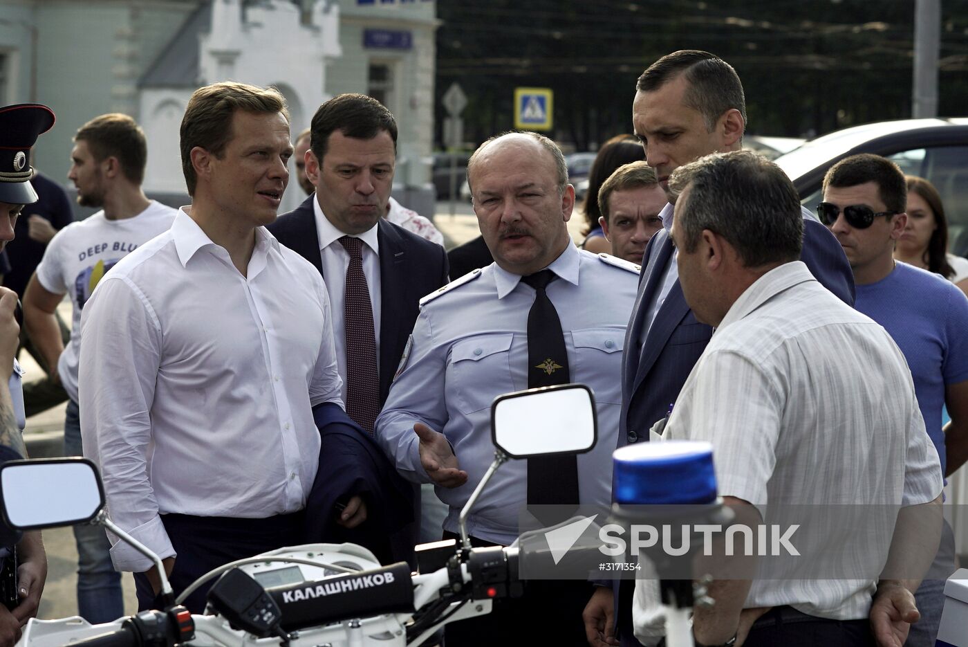 Kalashnikov Concern presents first Izh electric motorcycles for traffic police
