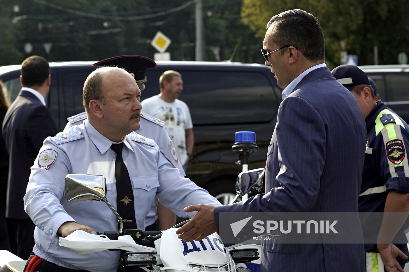 Kalashnikov Concern presents first Izh electric motorcycles for traffic police