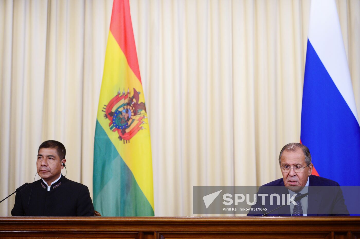 Foreign Minister Sergei Lavrov meets with Foreign Minister of Bolivia Fernando Huanacuni Mamani