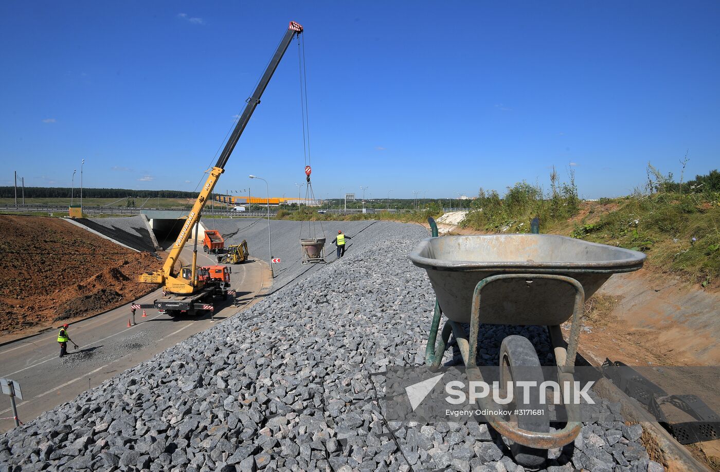 Slope protection works on Kiyevskoye Highway