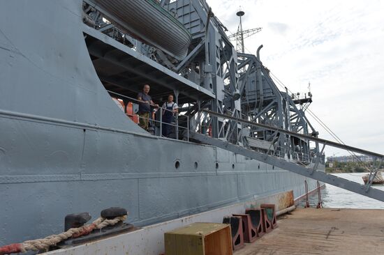 Salvage ship Kommuna of the Black Sea Fleet