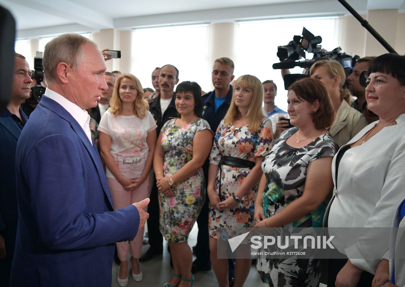 President Putin, Prime Minister Medvedev visit Sevastopol