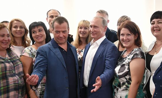 President Putin, Prime Minister Medvedev visit Sevastopol