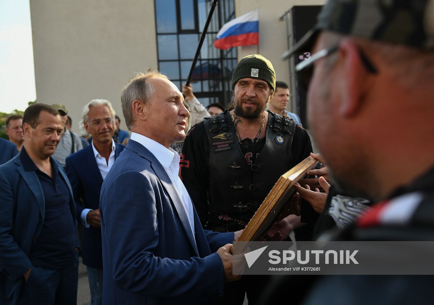 President Putin, Prime Minister Medvedev visit Sevastopol