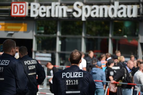 Neo-Nazi rally commemorating death of Rudolf Hess in Berlin