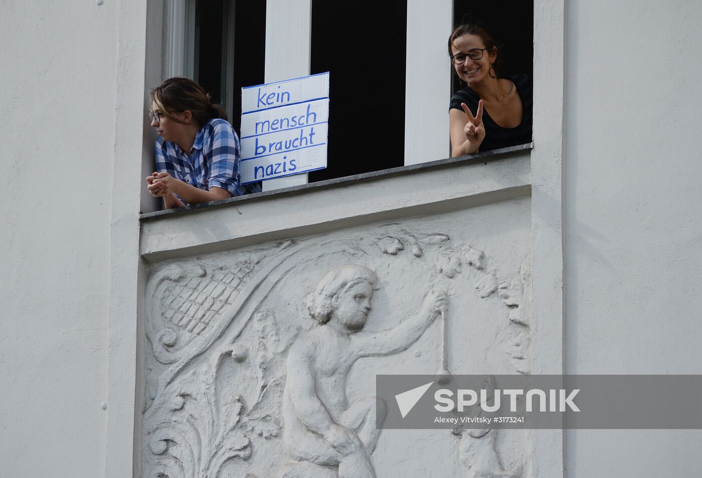 Neo-Nazi rally commemorating death of Rudolf Hess in Berlin