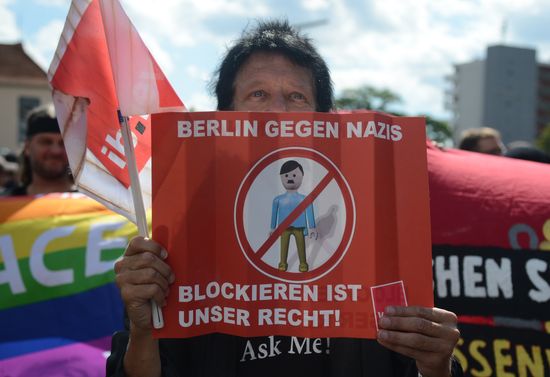Neo-Nazi rally commemorating death of Rudolf Hess in Berlin