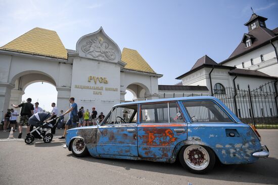 Second Russian nationwide Zhiguli car festival, Zhi-Fest