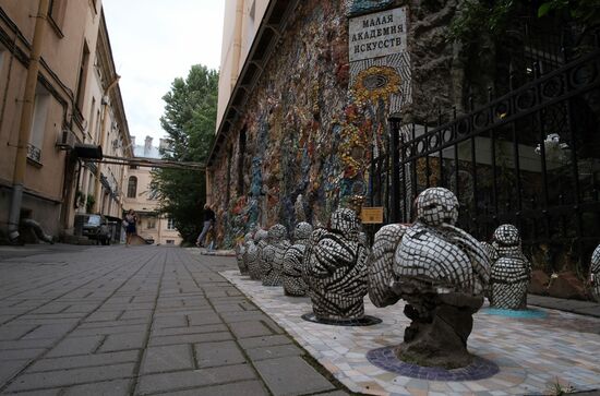 Mosaic Courtyard on Fontanka River Embankment in St. Petersburg