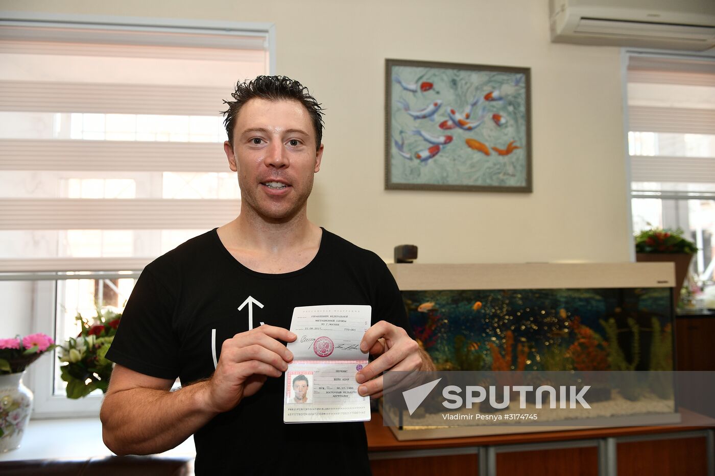 Australian cyclist Shane Perkins receives Russian passport