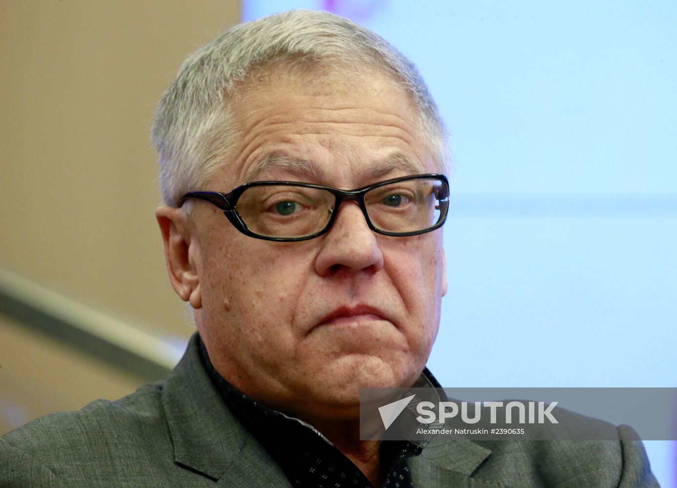 New conference on Warsaw's National Theater production of "ICE" staged by K. Bogomolov