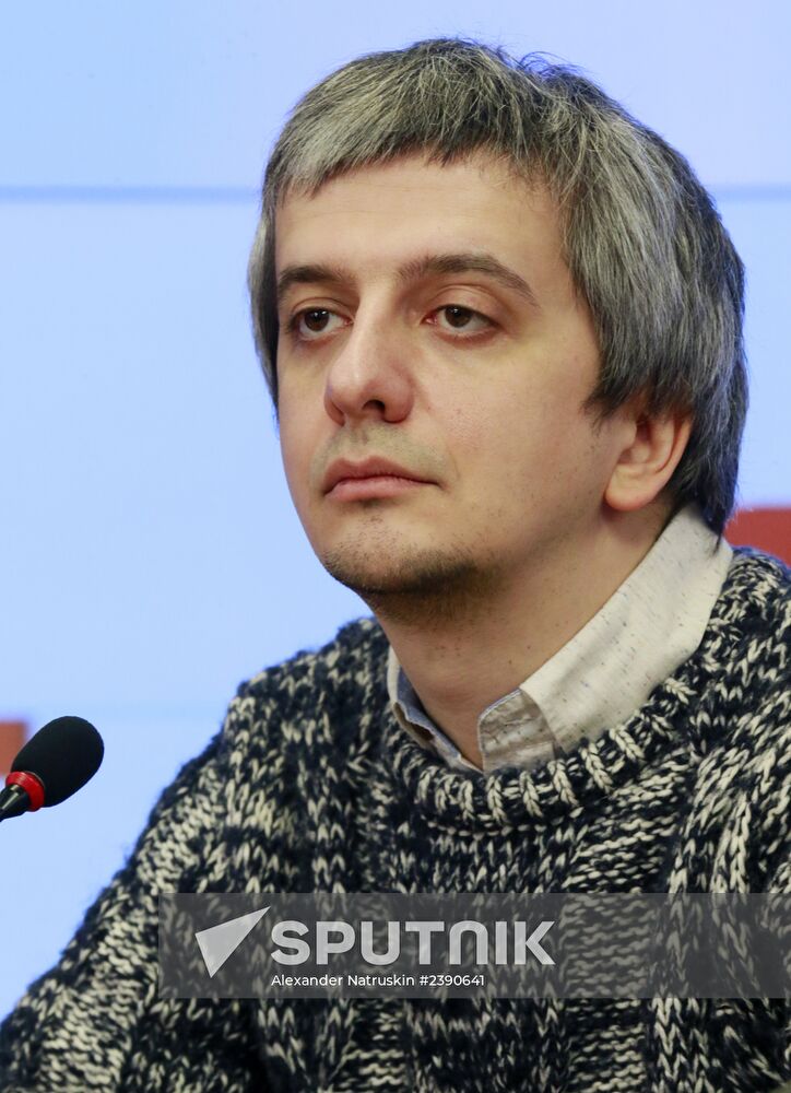 New conference on Warsaw's National Theater production of "ICE" staged by K. Bogomolov