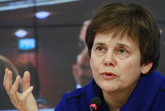 New conference on Warsaw's National Theater production of "ICE" staged by K. Bogomolov