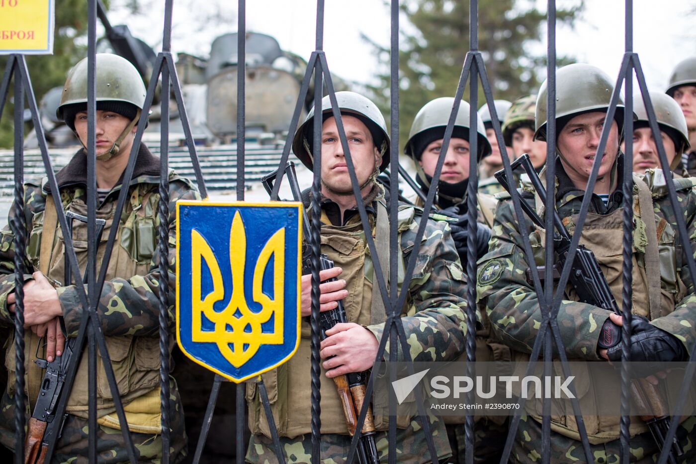 Developments as regards military base in Perevalnoye Village