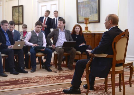 Vladimir Putin meets journalists in Novo-Ogaryovo residence